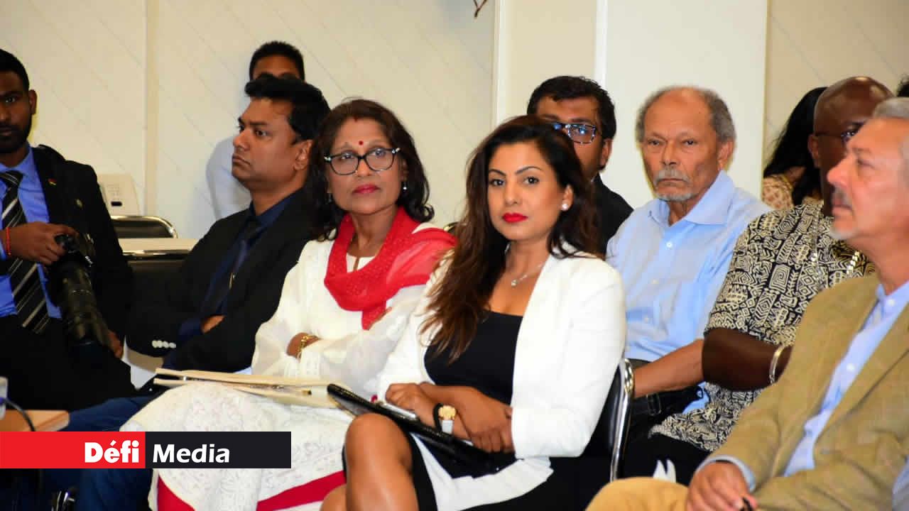 Ravita Salick Peetumber et Nalini Aubeeluck 