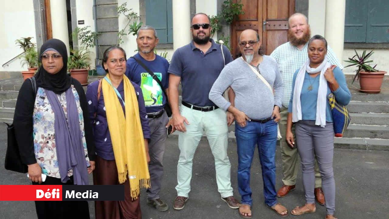 Rezistans ek Alternativ 