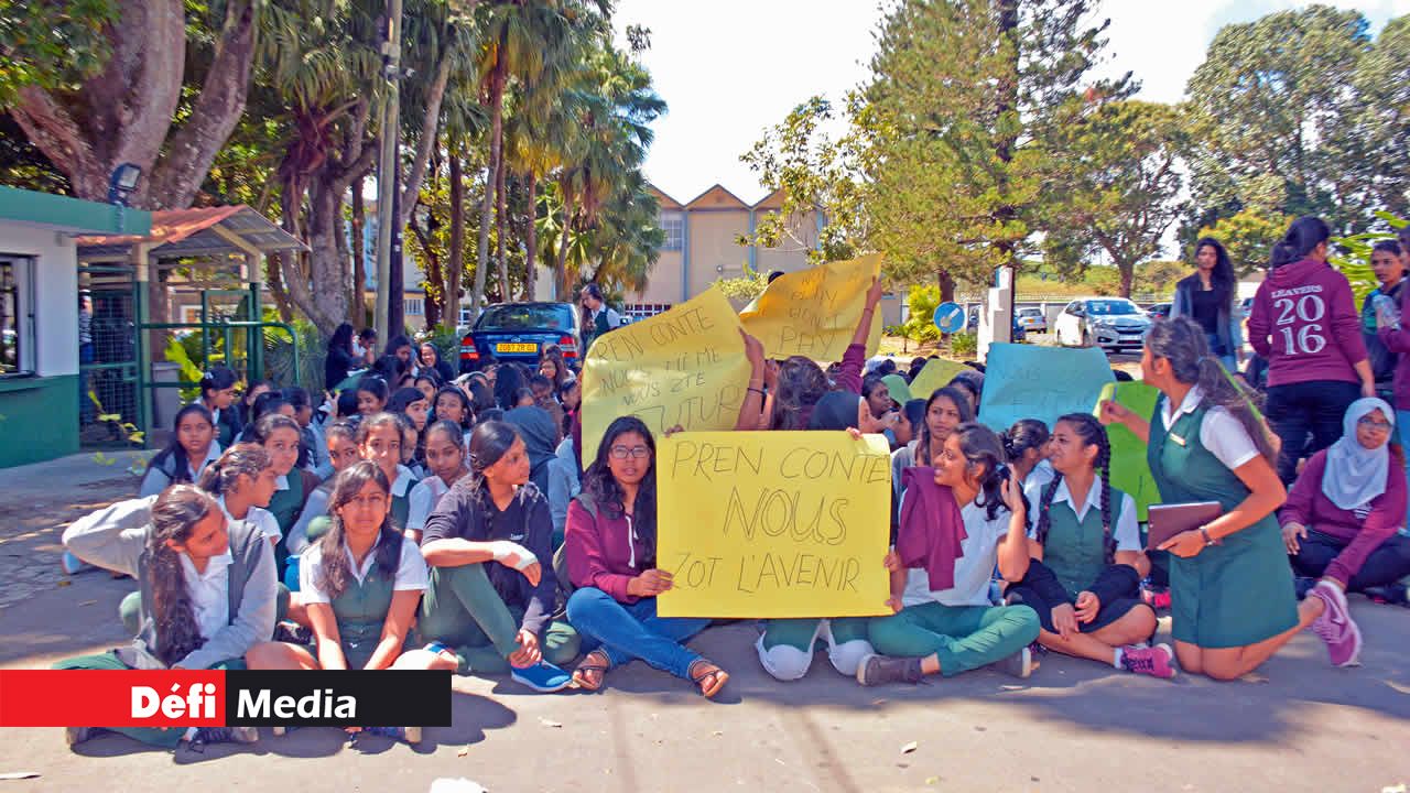 Grogne des étudiants