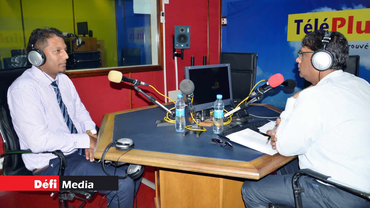 Le Dr Kaviraj Bundhoo