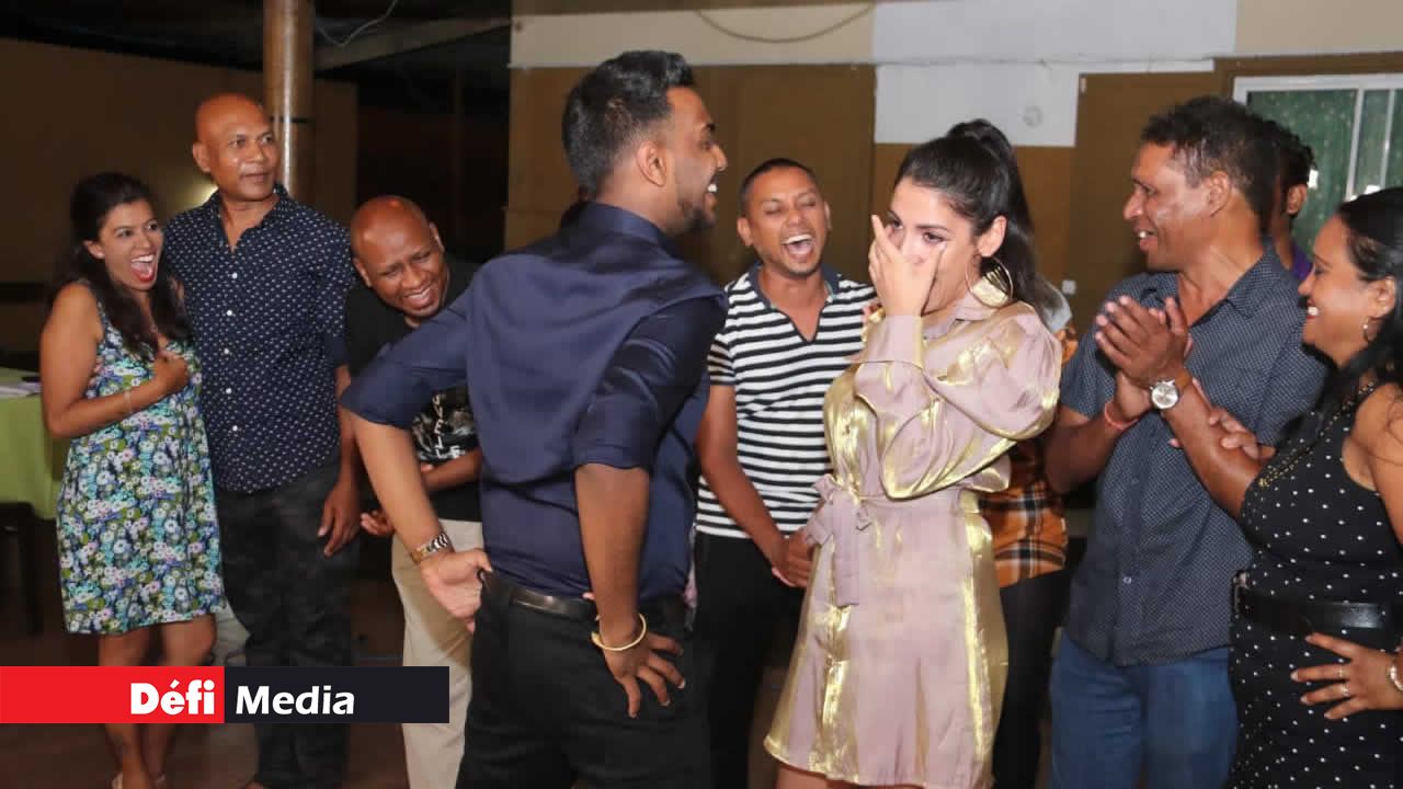 Le jeune couple Sindy et Visham quitte l’aventure. The Reality Show de Radio Plus