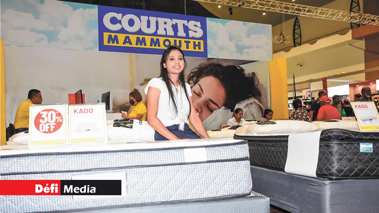 Relaxon met en avant ses matelas Slumberland à travers son représentant Courts Mammouth.