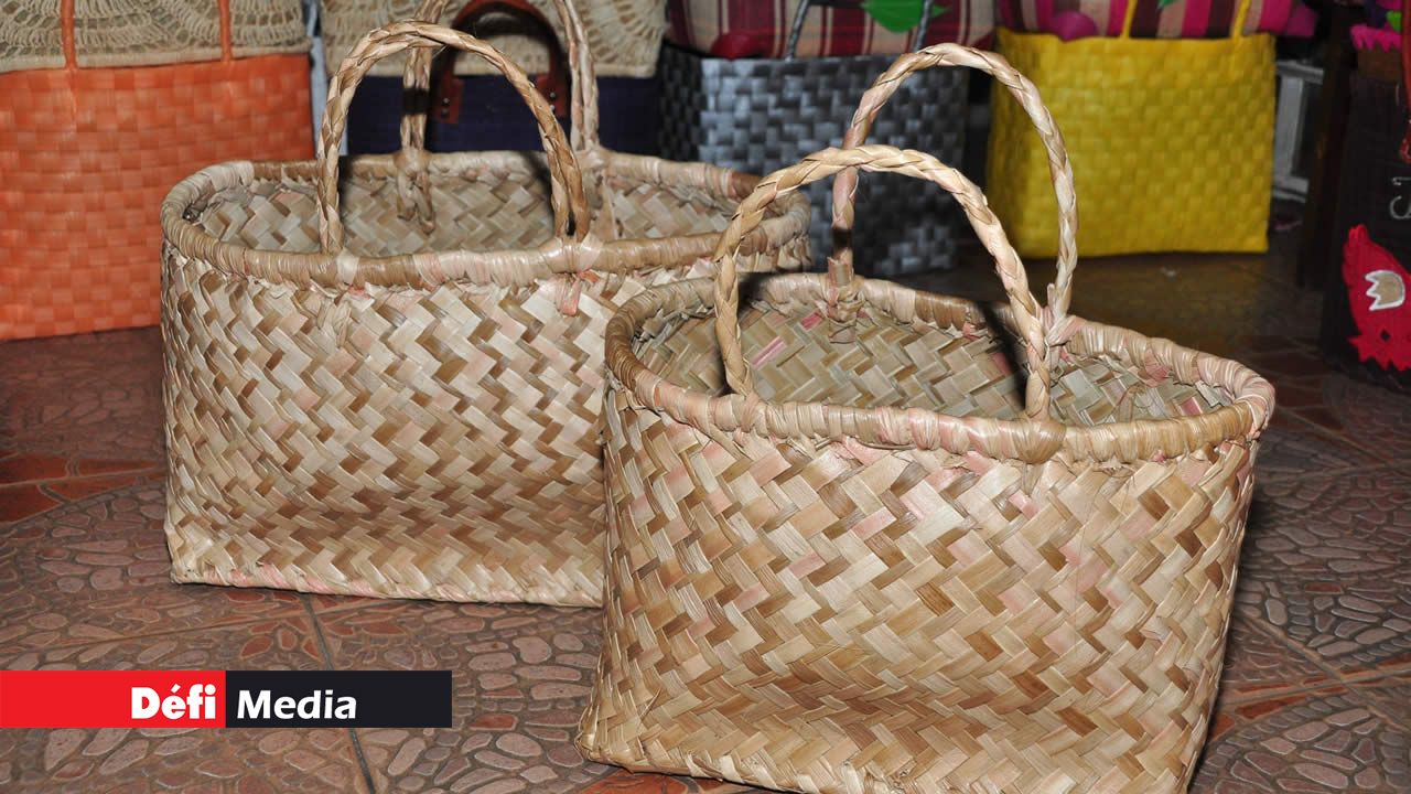 Letti et ses tentes vacoas