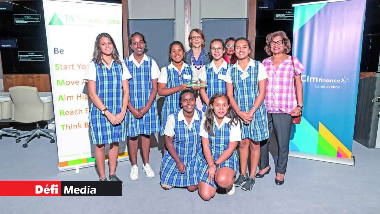 Junior Achievement Mini Company Program