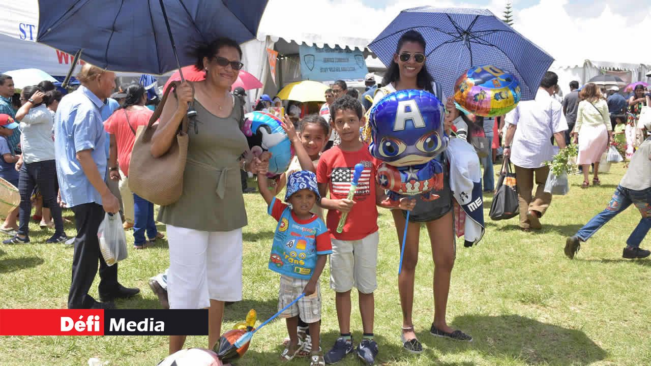 Les familles étaient au rendez-vous pour la kermesse annuelle. Kermesse au Gymkhana