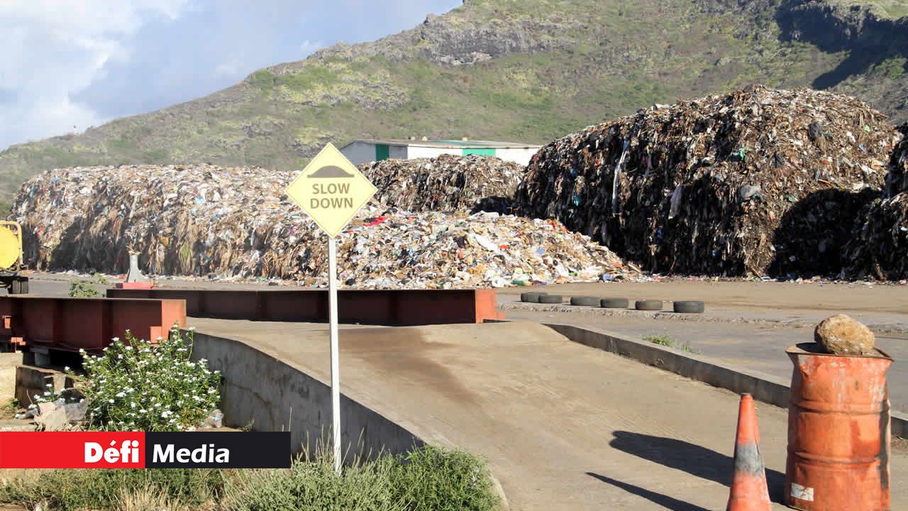 Depuis l’incendie, l’air est suffocant à La Chaumière.
