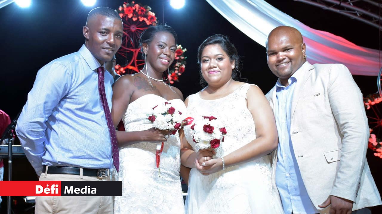 Les deux couples ont partagé deux années d’amour. Aurélie, Didier, Avinash et Shiksha se disent oui