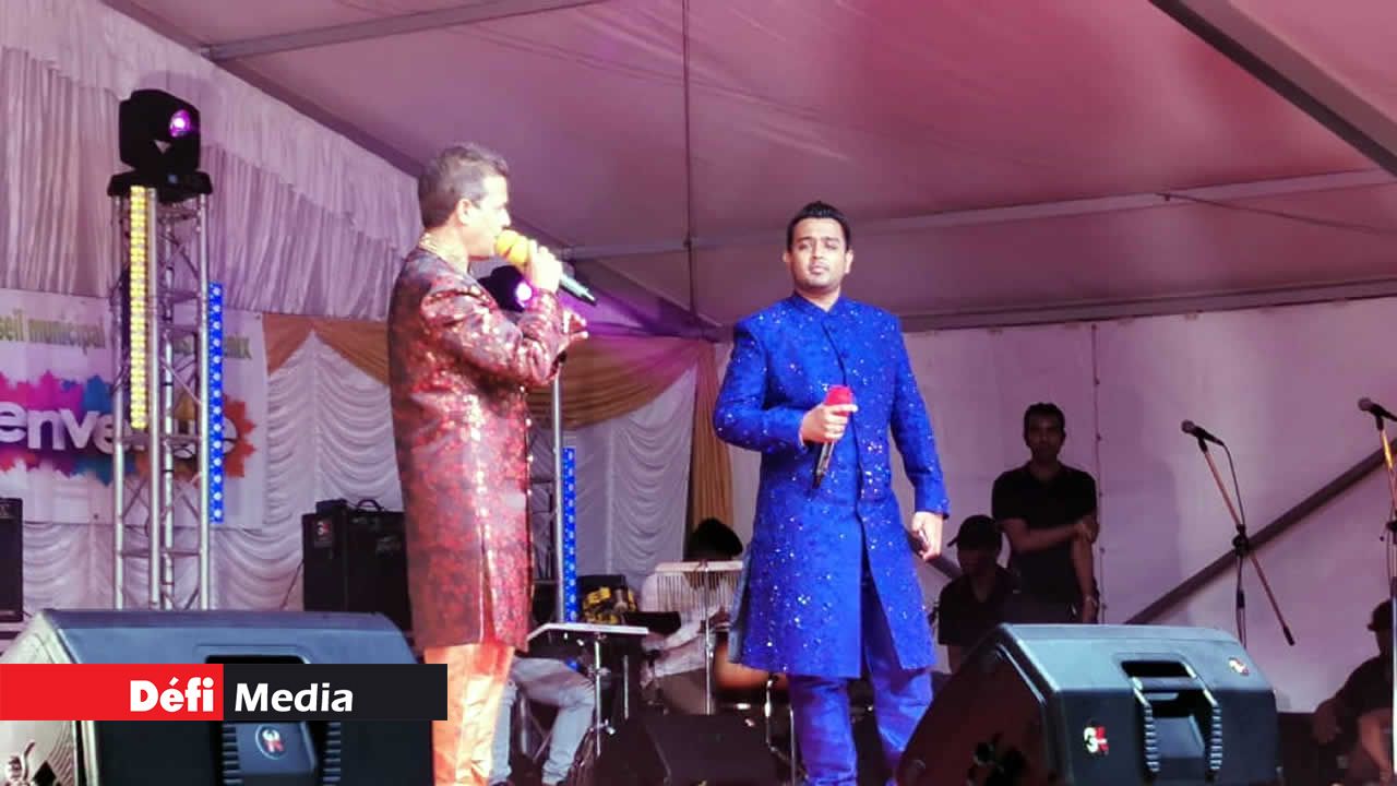 La famille Rapoojee a repris les plus grands tubes du moment. Divali