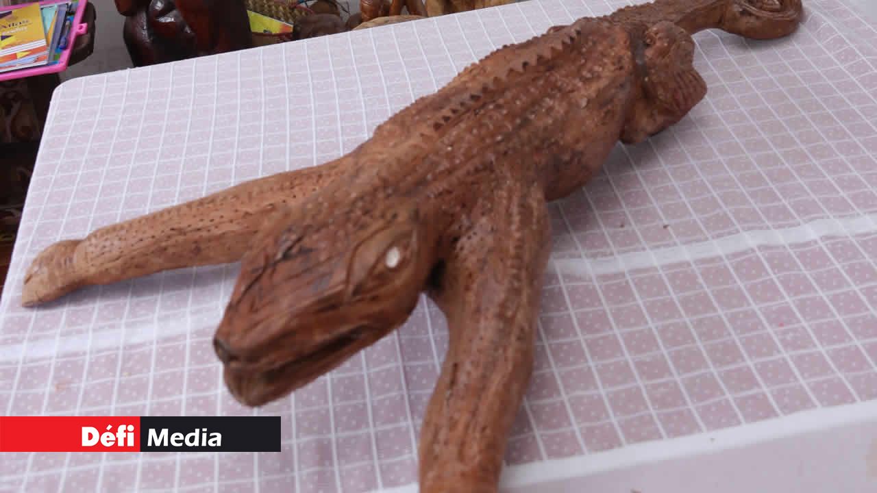 Faire de la sculpture demande de la patience et beaucoup de savoir-faire. Jean Lewis Dick