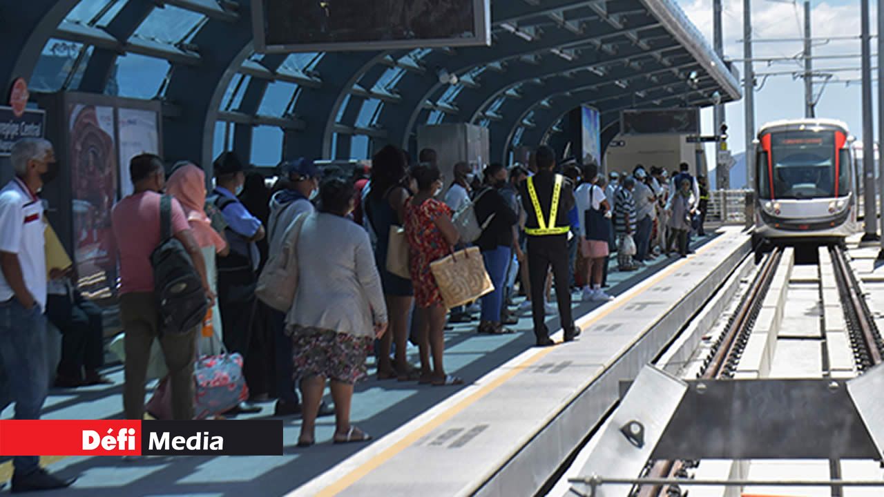 Les Curepipiens ont vite adopté le métro suivant son lancement officiel, dimanche dernier.
