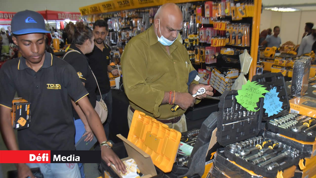 Tolsen Tools and more, spécialiste de l’outillage, va renouveler son stock pour cette journée de dimanche.