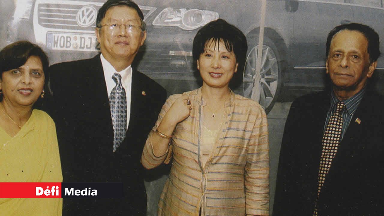 Lady Jugnauth, Philip, Susan et sir Anerood Jugnauth.