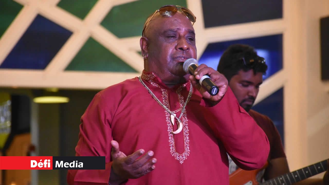 Joyram, de Vacoas, a complété le podium dans la catégorie Chanteur. Gamat Dan Vilaz