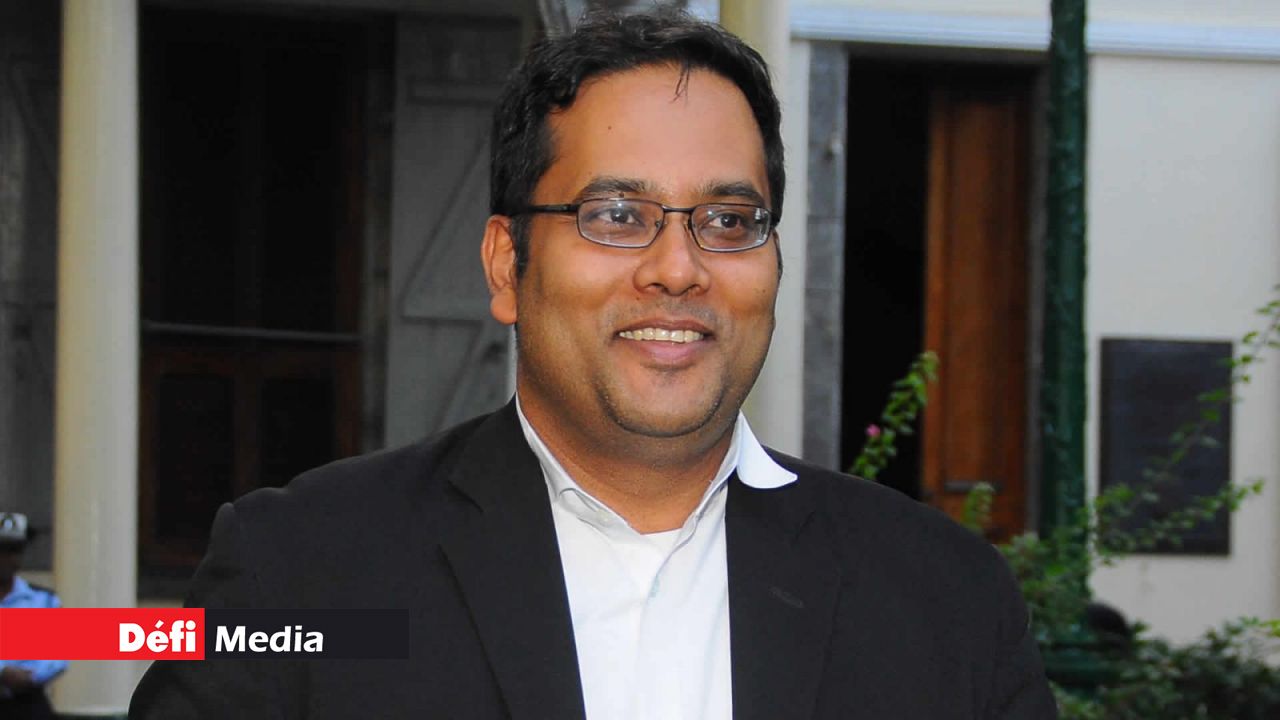 Me Kaushik Goburdhun 