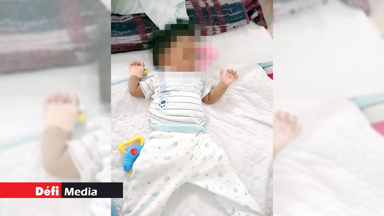 Atteinte d'une mal formation : Maria attend ses parents depuis quatre mois à l’hôpital