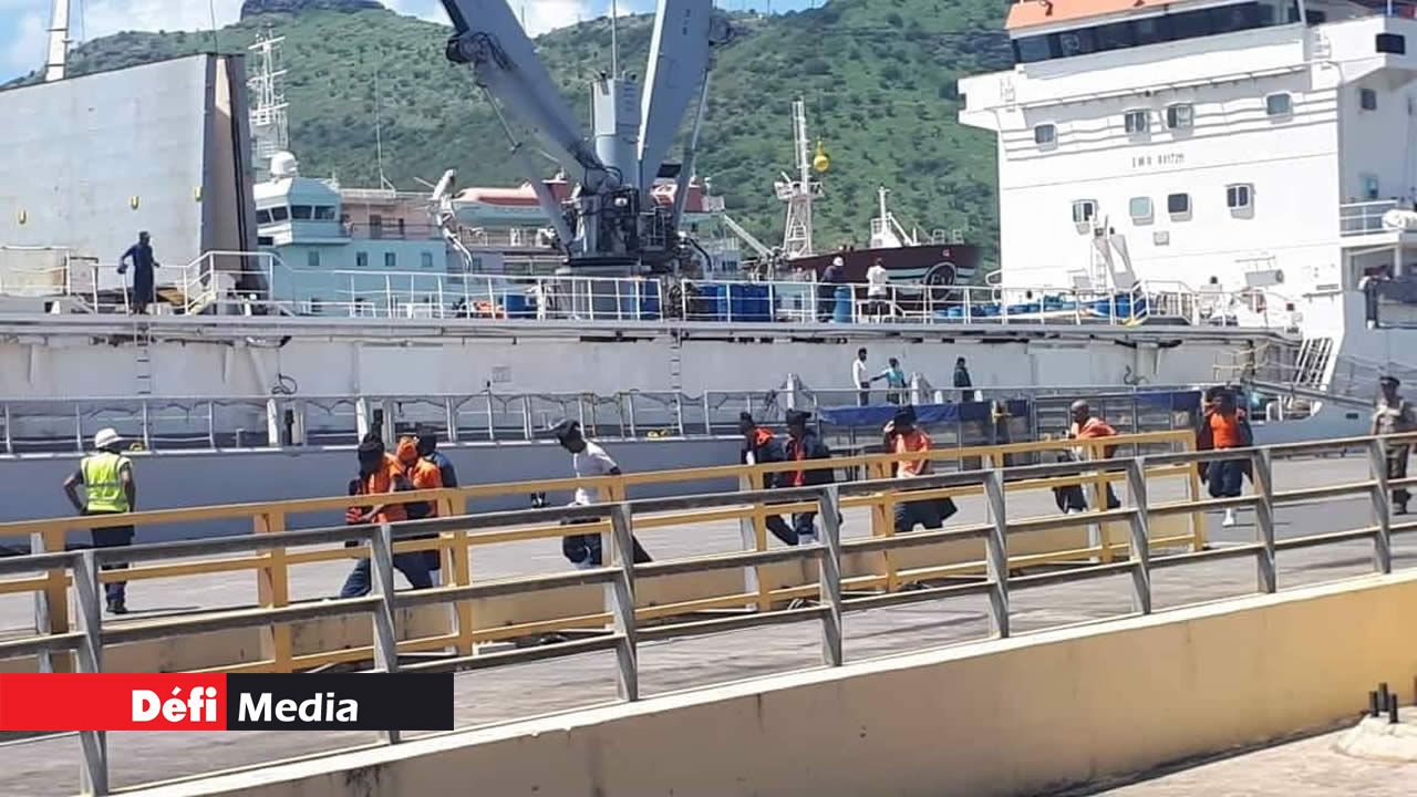 Le sujet divise : des détenus peuvent-ils travailler dans la zone portuaire ?