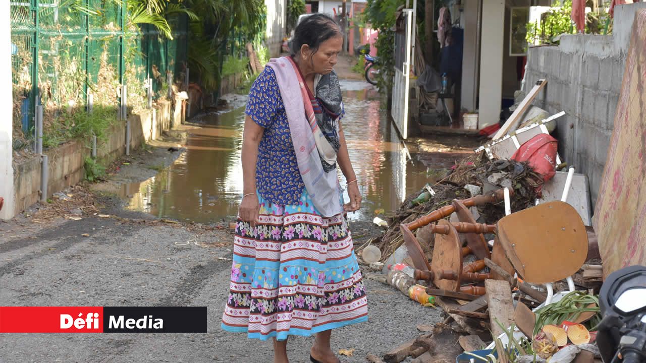 Premjyotee, 79 ans, a été sauvée par son petit-fils Yuvraj. Premjyotee, 79 ans, a été sauvée par son petit-fils Yuvraj.