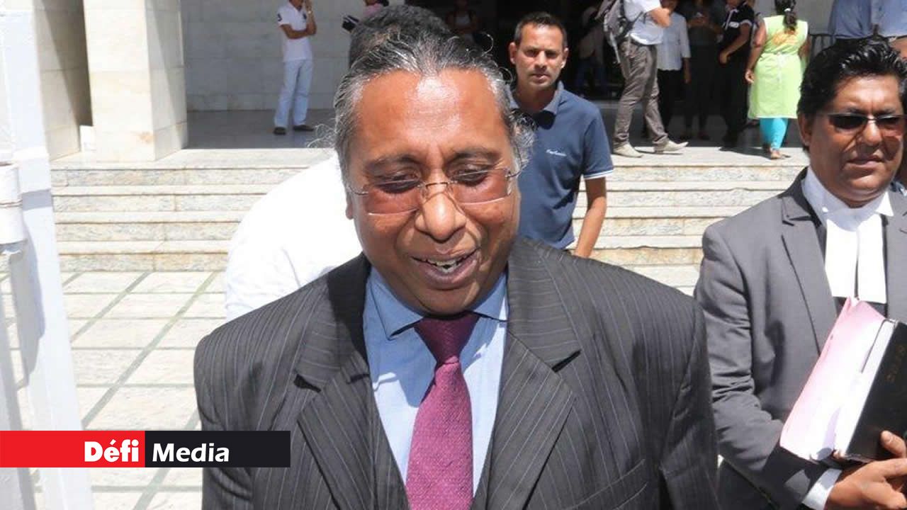 Me Kailash Trilochun