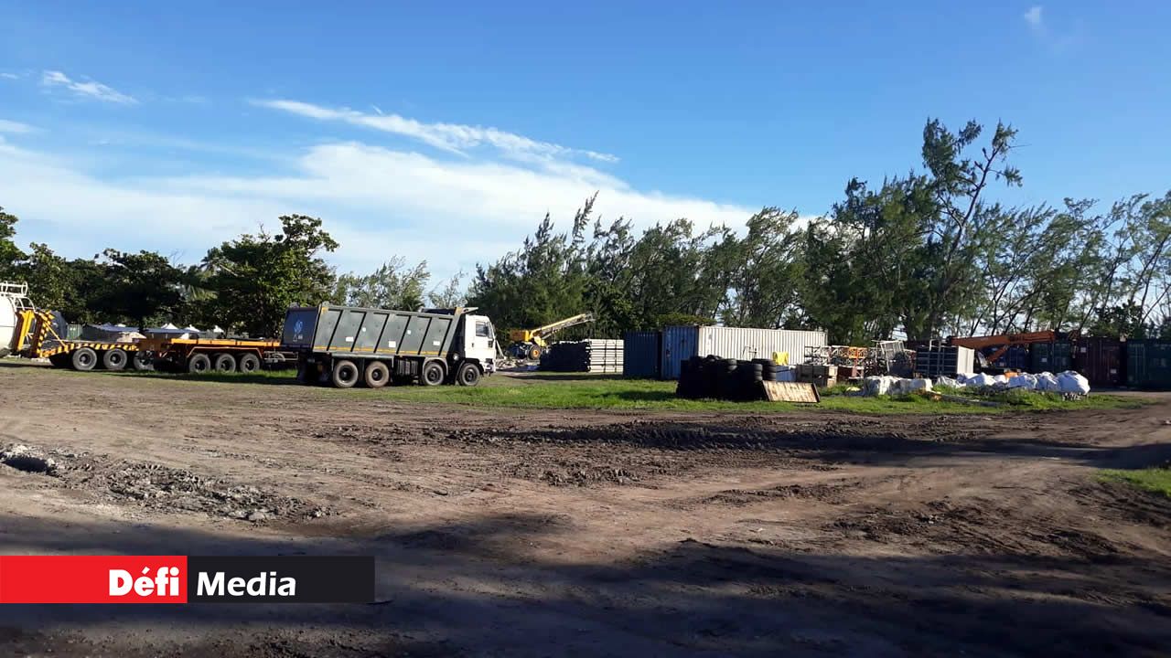 Les Indiens ont aussi emmené leurs véhicules. Développements à Agaléga