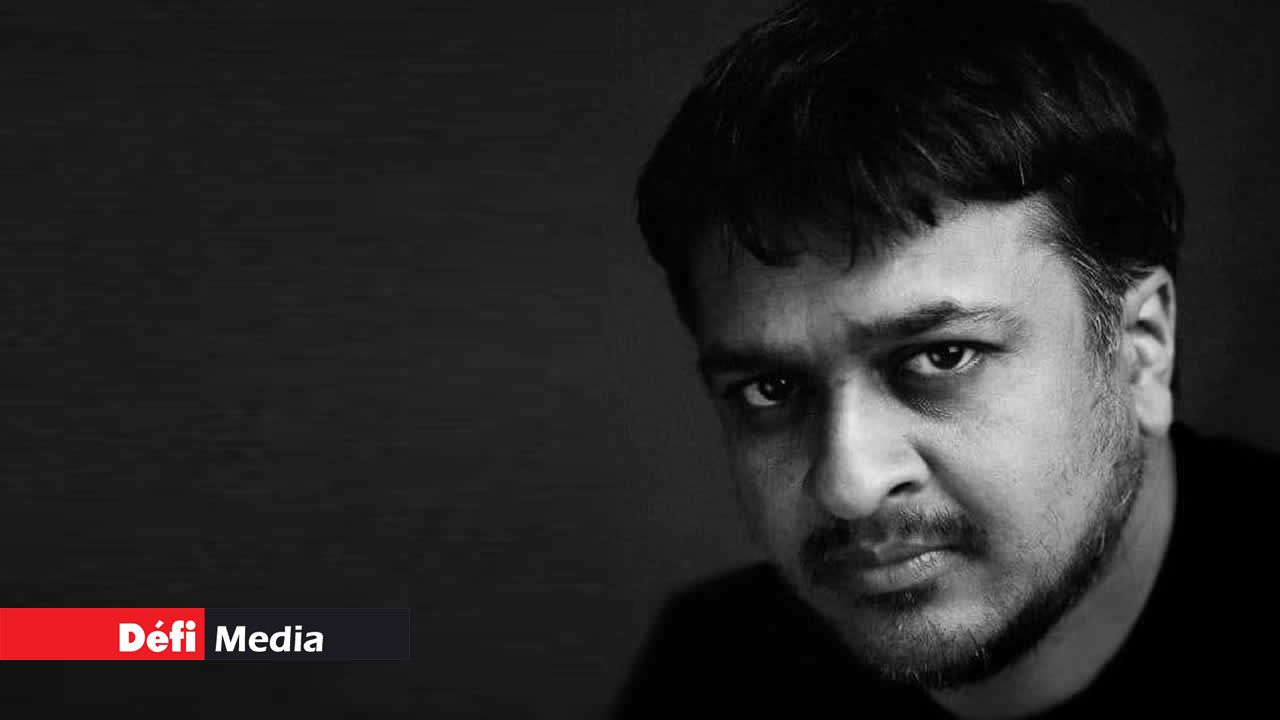 Umar Timol nous invite dans un univers sombre.