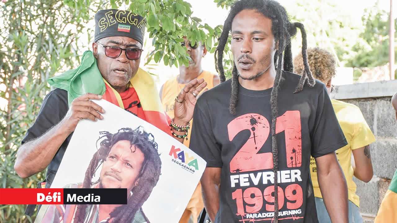 Charles et Azaria, respectivement frère et fils de Kaya.