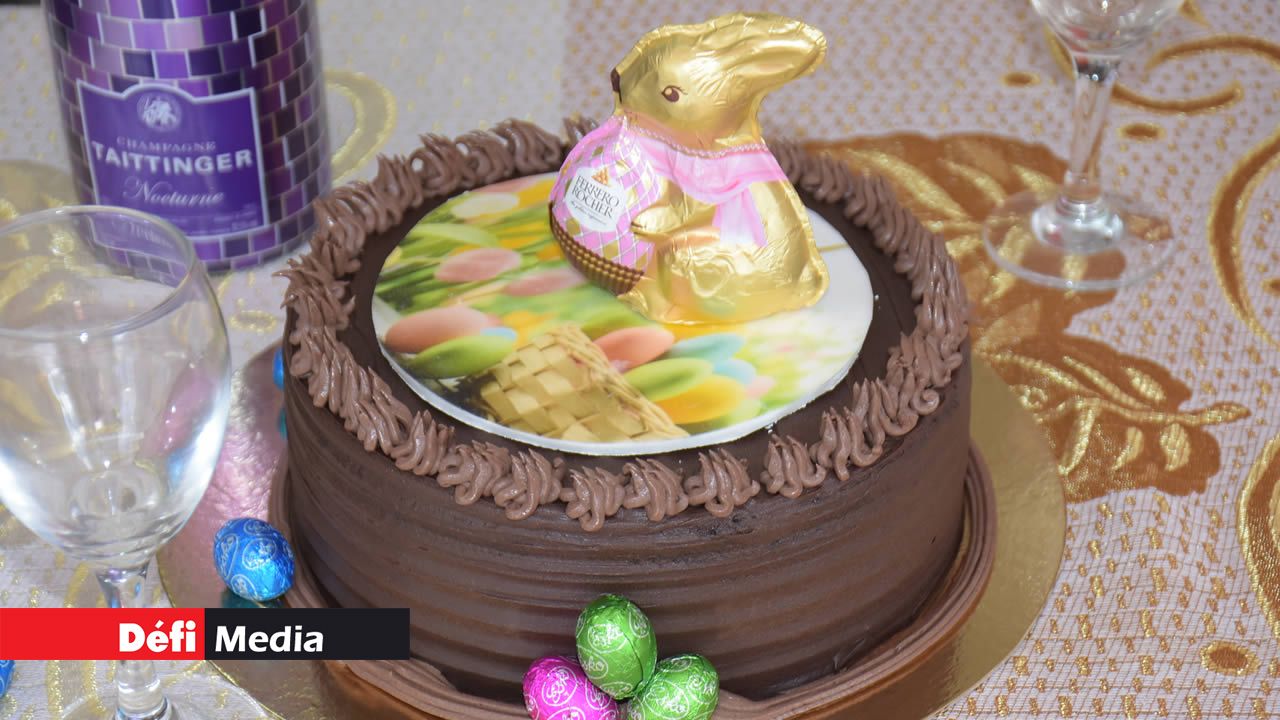 Gâteau au chocolat. Gâteau au chocolat.
