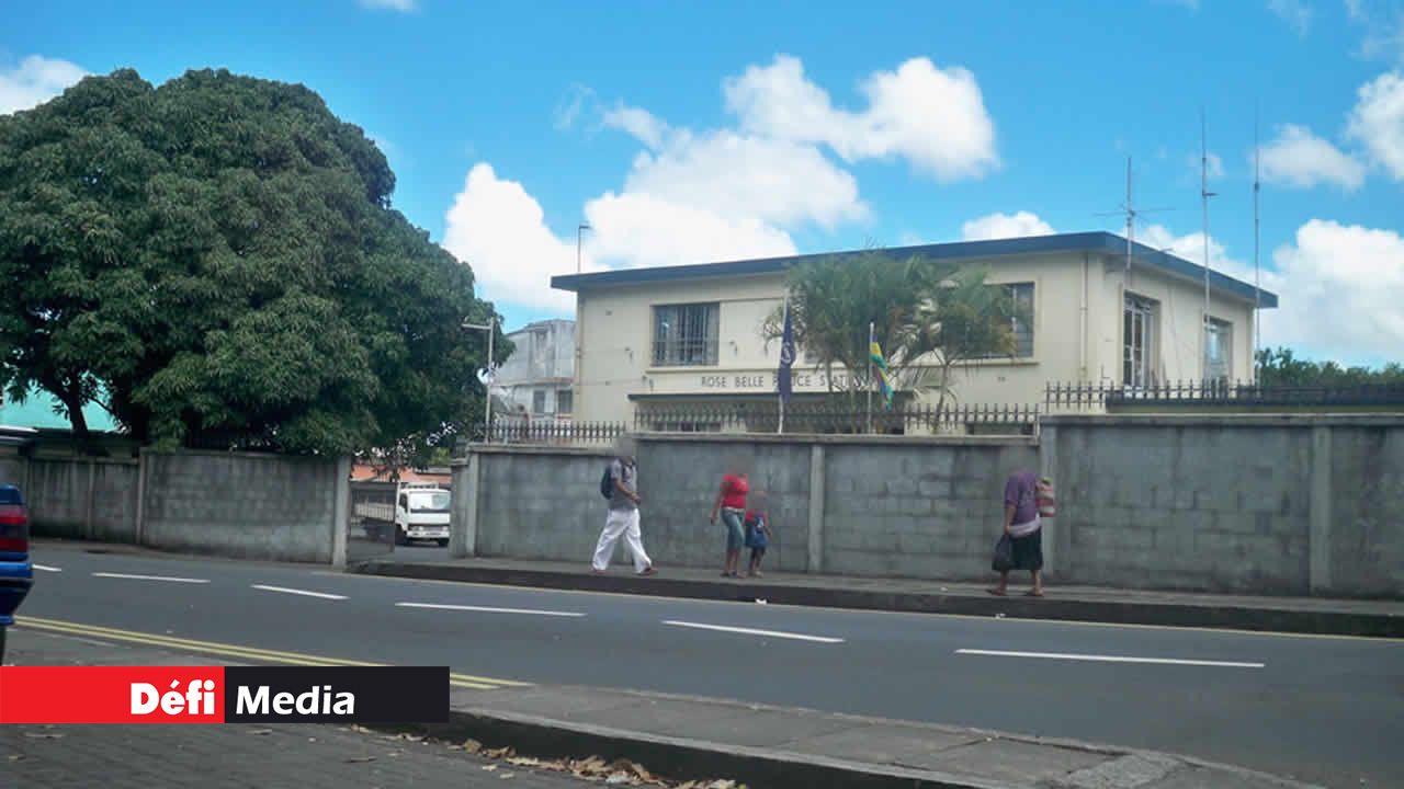 station police rose belle