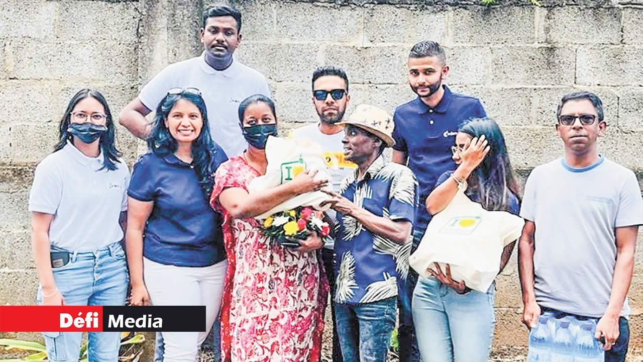 Gayantee Peetambur, de Lois Lane, Le Hochet, Terre-Rouge.