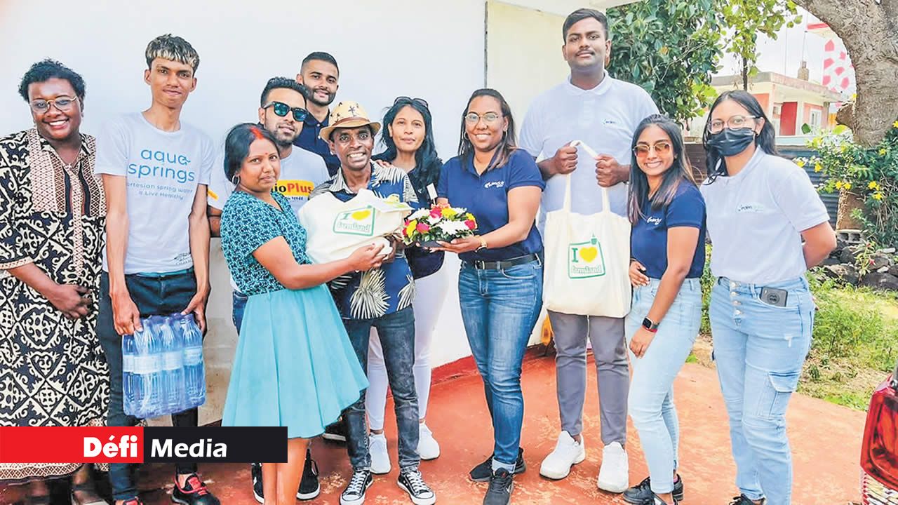 La famille Maudhoo, de Notre-Dame.