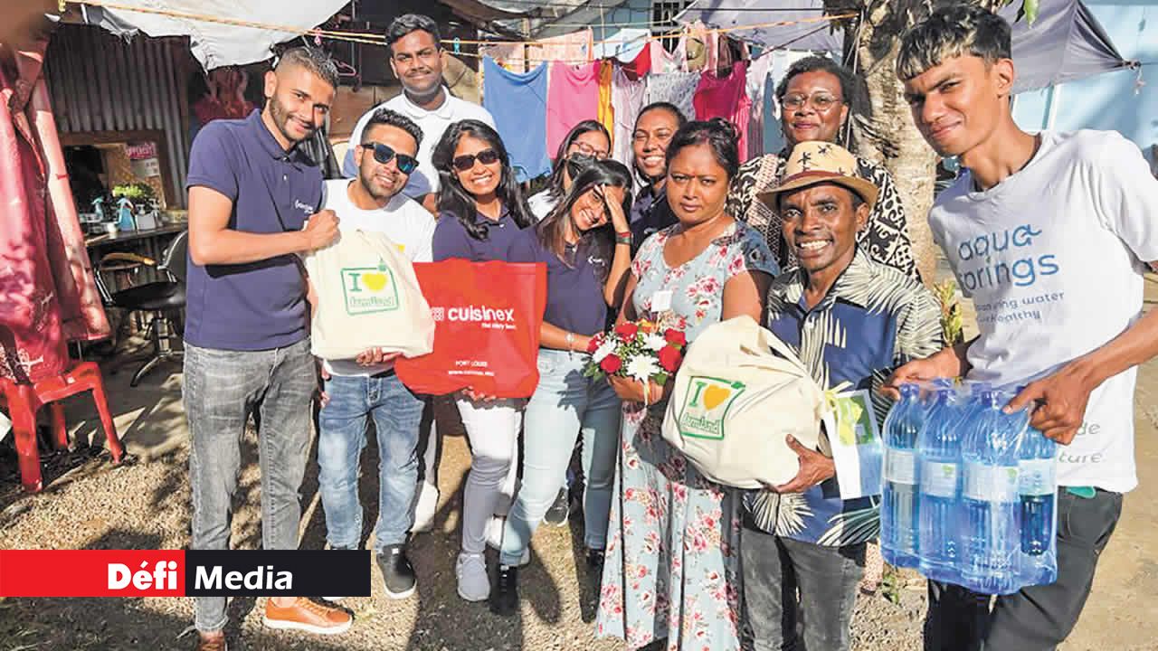 Geeta Boodhoo de Tagore Lane, Triolet.