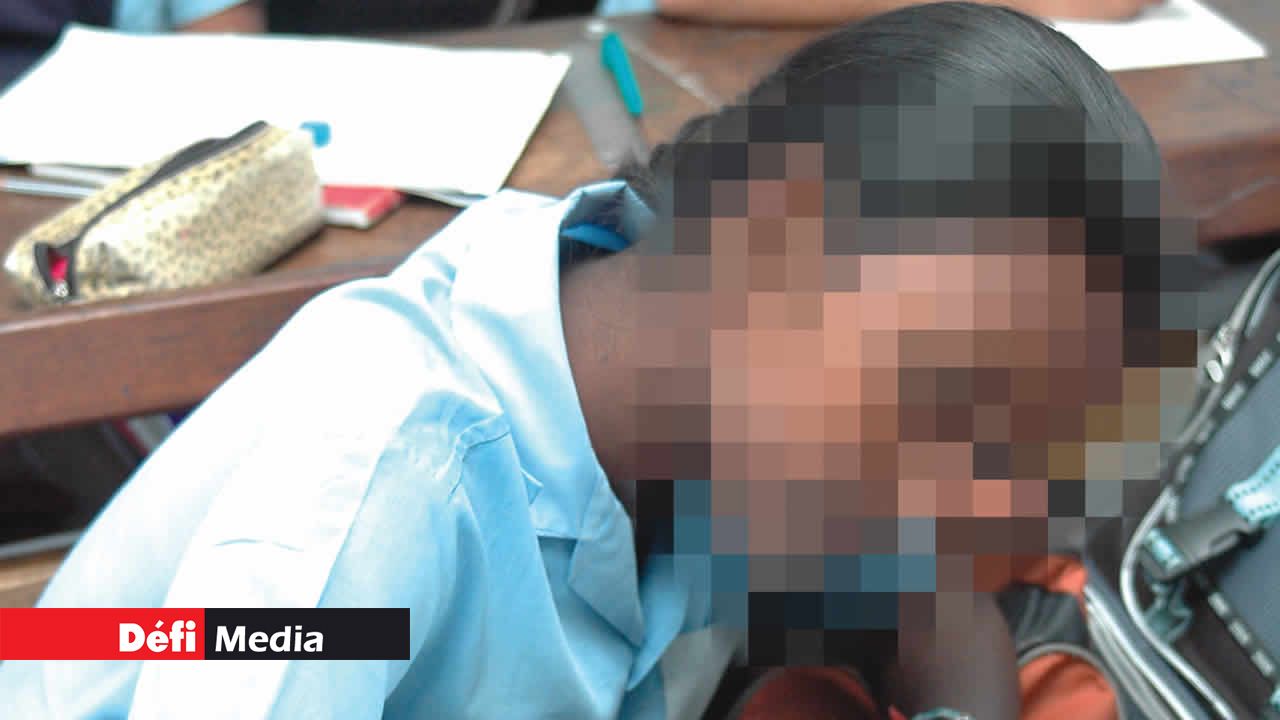 Un surveillant a informé des candidats à un examen de Std V qu’ils auraient droit à 15 minutes de plus. Il s’est ensuite ravisé.