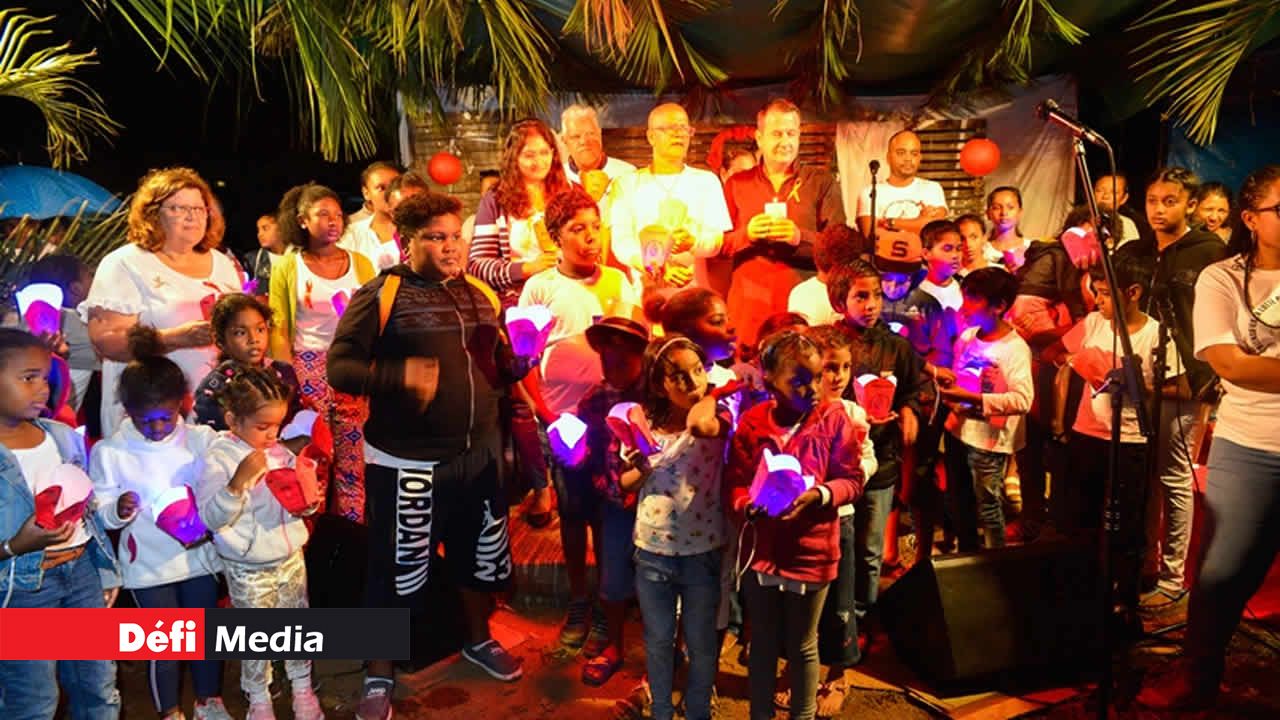 AIDS Candlelight 2019 à Cité Telfair