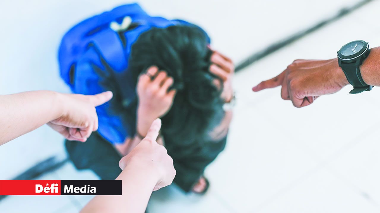 Le harcèlement scolaire et en ligne devient un vrai danger pour les jeunes.