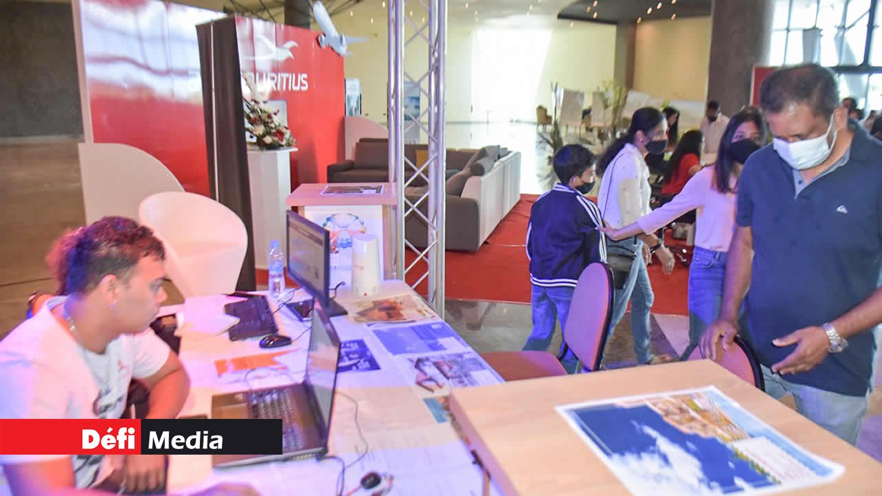 Les visiteurs ont pu découvrir une multitude d’offres sur le stand de Défi Deal.
