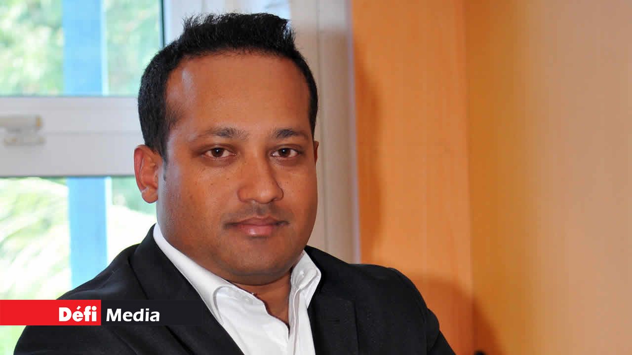 Me Erickson Mooneeapillay