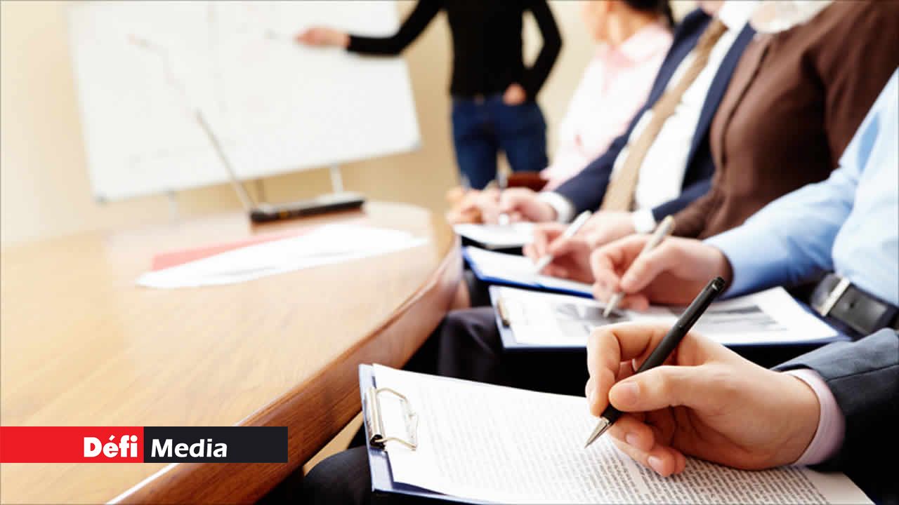 Les employés du secteur bancaire sont nombreux à recevoir des formations. 