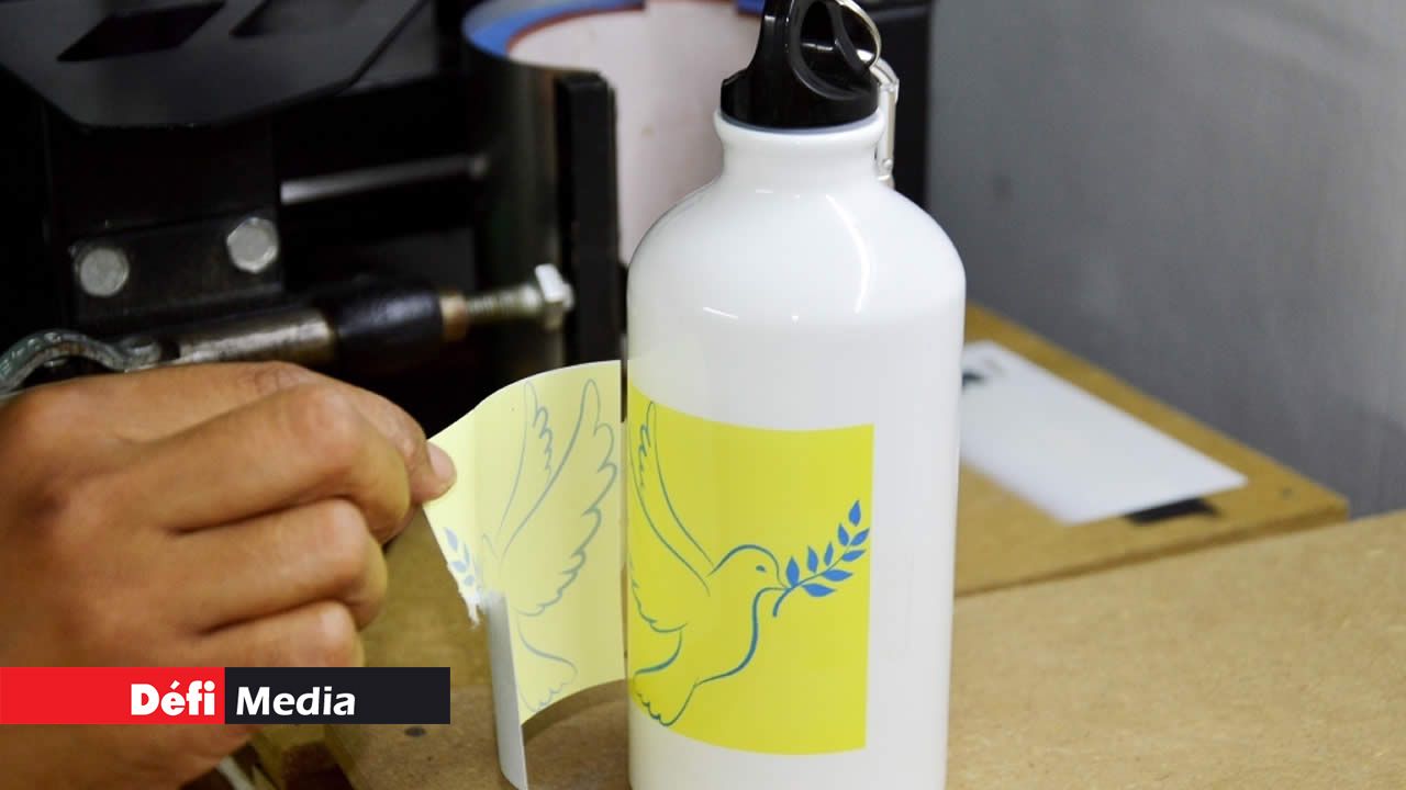 Le produit fini, conçu par Doreen. Le produit fini, conçu par Doreen.