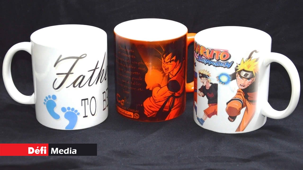Tasses décorées d’images variées. Tasses décorées d’images variées.