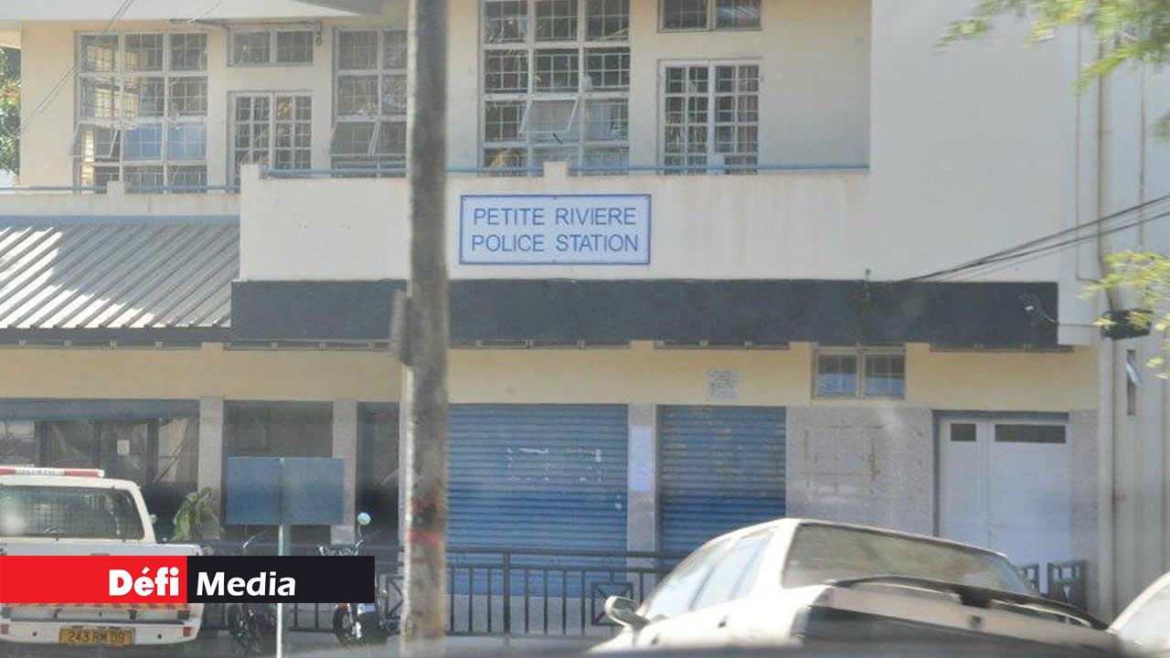 Station de police de Petite-Rivière