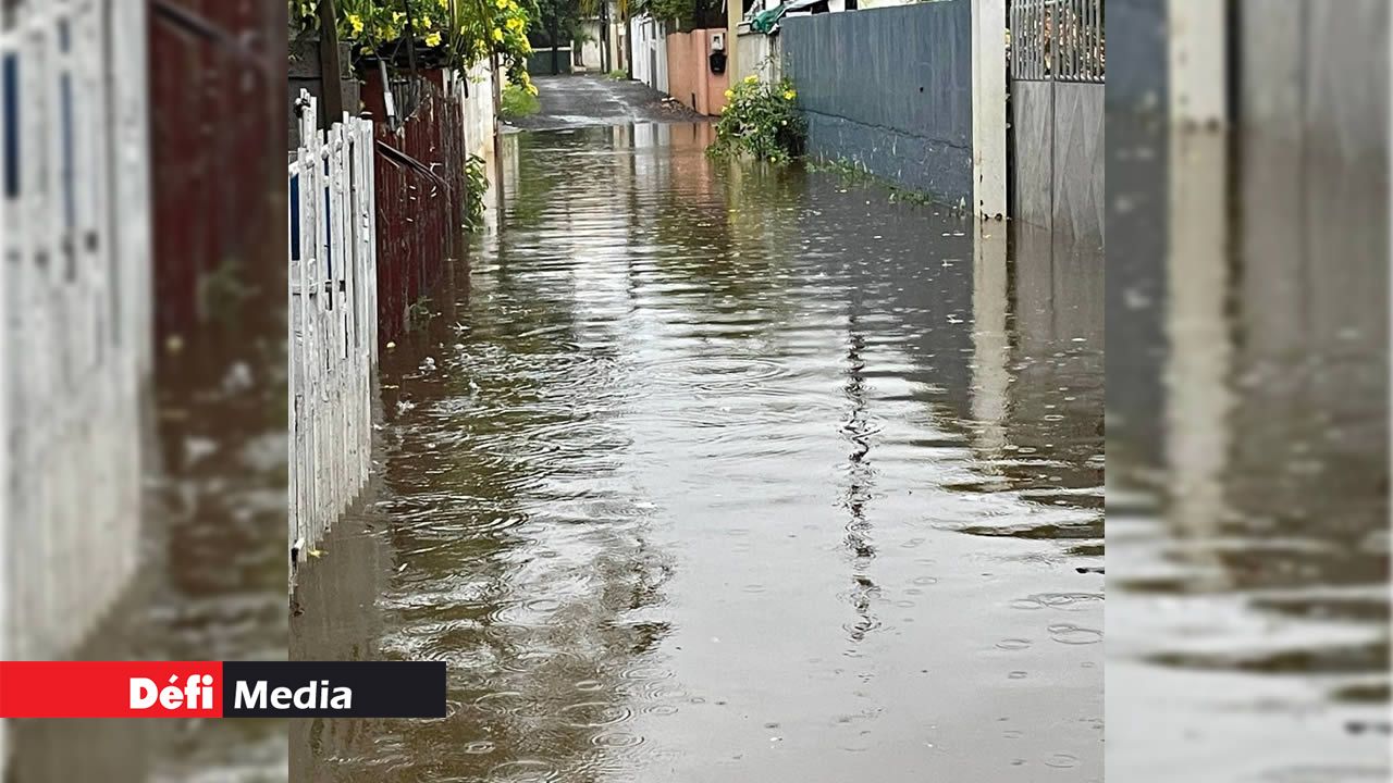 Pluies torrentielles : le calvaire de huit familles à Grand-Baie