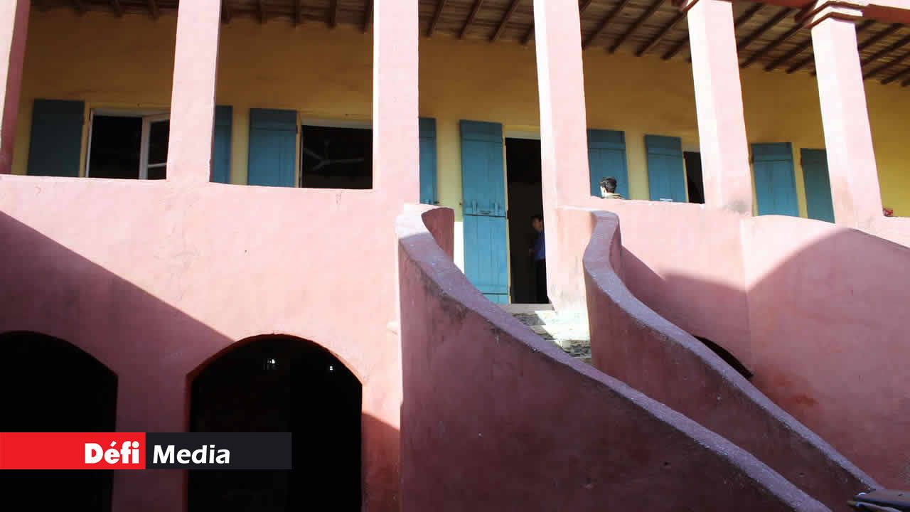 L'architecture de la maison des esclaves est impressionnante. La Terenga