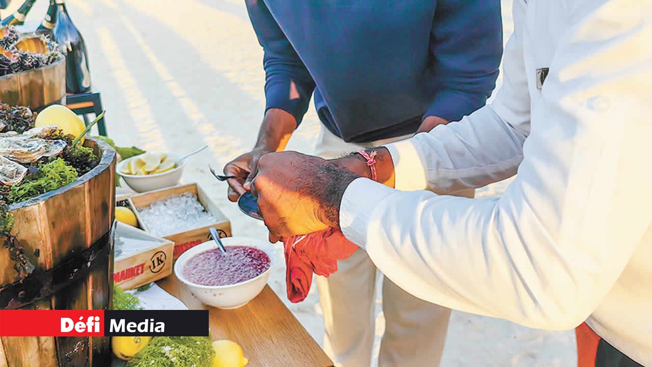 Des sauces d’accompagnement des huîtres et des oursins ont été spécialement préparées.