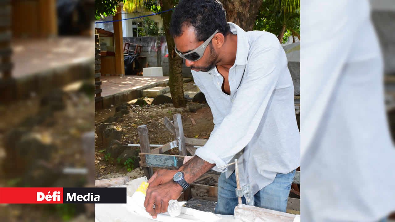 4. Un polissage est nécessaire avant d’appliquer la pâte. Ridgy