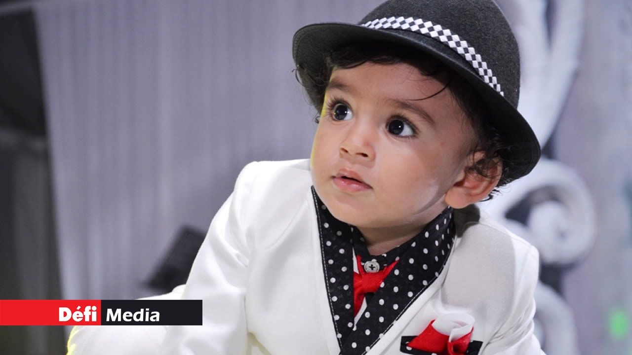 Les bébés sont chéris par leurs parents. Les bébés sont chéris par leurs parents.