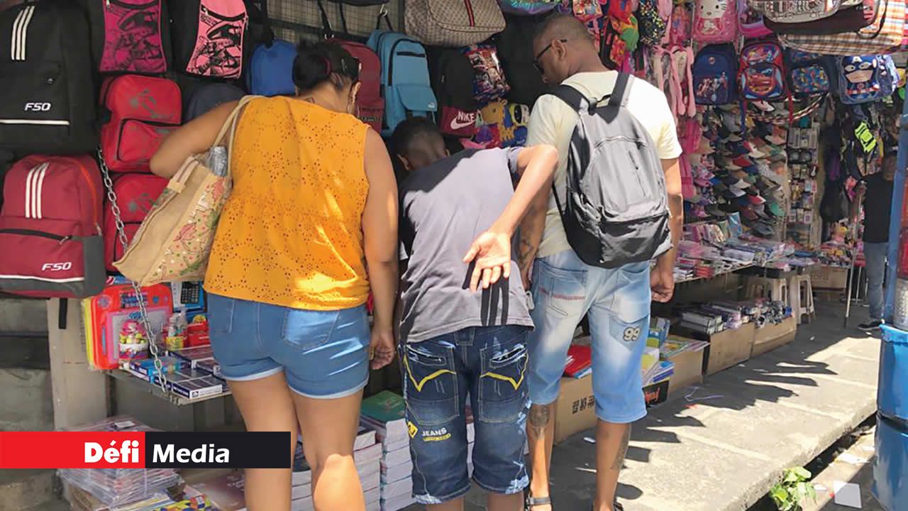 Beaucoup de commerçants misent sur le matériel scolaire pour améliorer leur chiffre d’affaires.