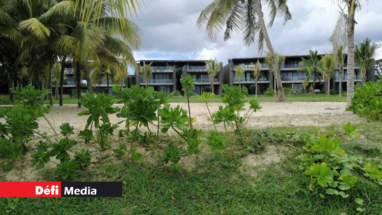 Le directeur de Zolilamer Ltée veut interdire la vente de deux appartements.