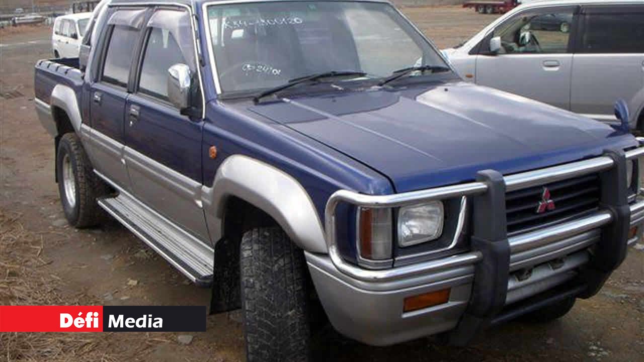 Mitsubishi Strada