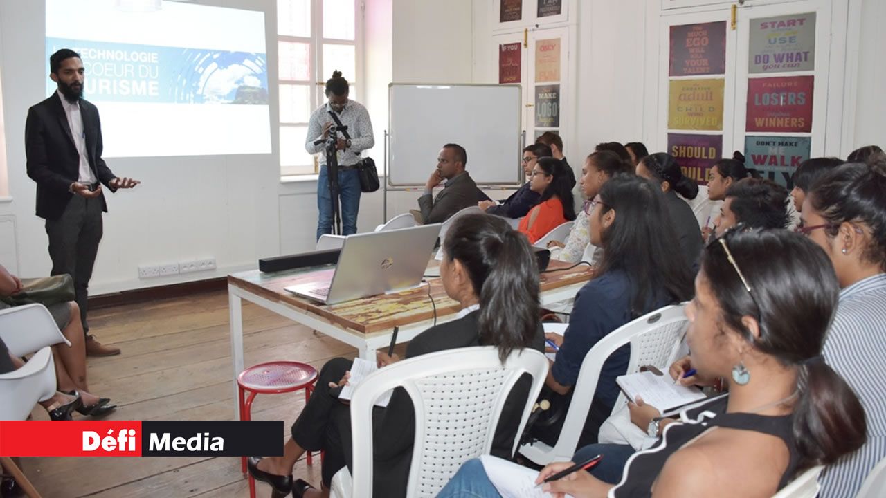 L’atelier de travail s’est tenu au Co-Working à Port-Louis.