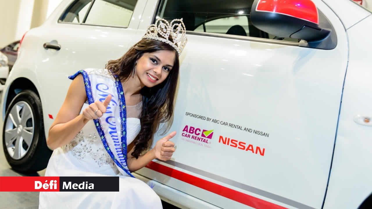 Miss Mauritius 2016 au volant d’une Nissan Micra