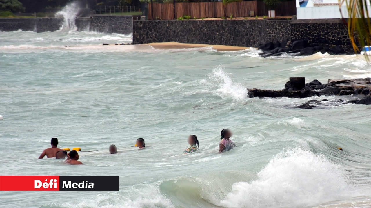 Péreybère démontée : phénomène qu’apprécient des nageurs. Calvinia